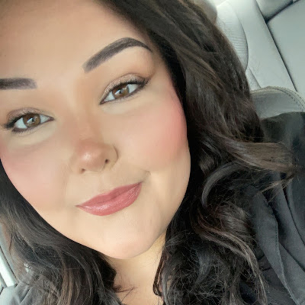 Meet your Posher, Allegra